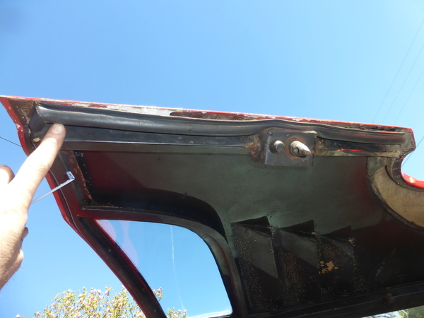 8ma1074 weatherstrip on forward engine cover