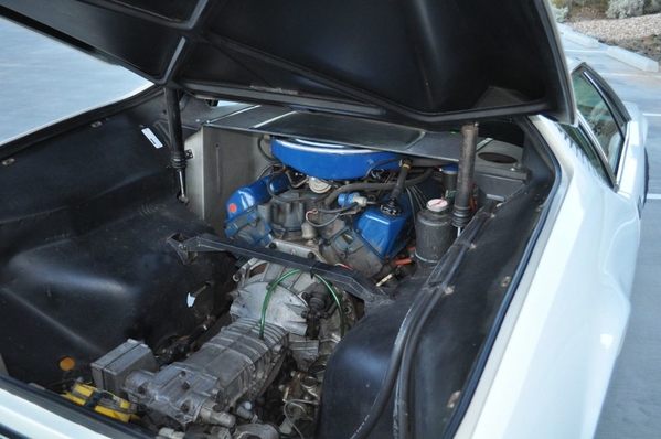 7105 engine compartment
